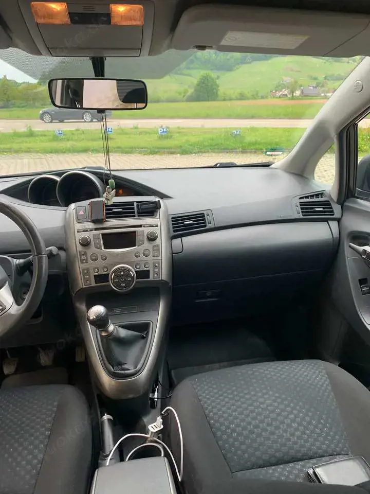 Toyota Verso Verso 2.2 D-CAT Life