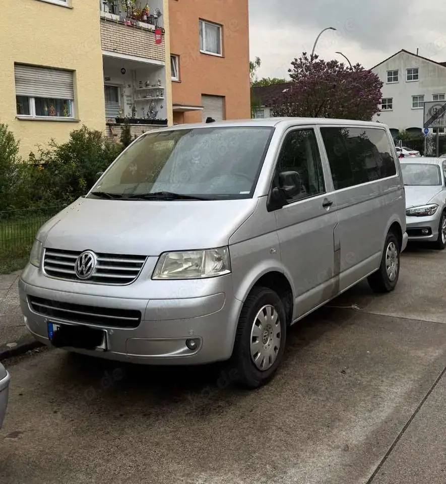 Volkswagen T5 Caravelle