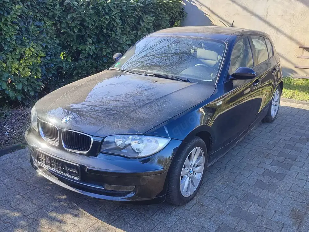 BMW 118 1er (5-Türer) 118i, Leder, Klima