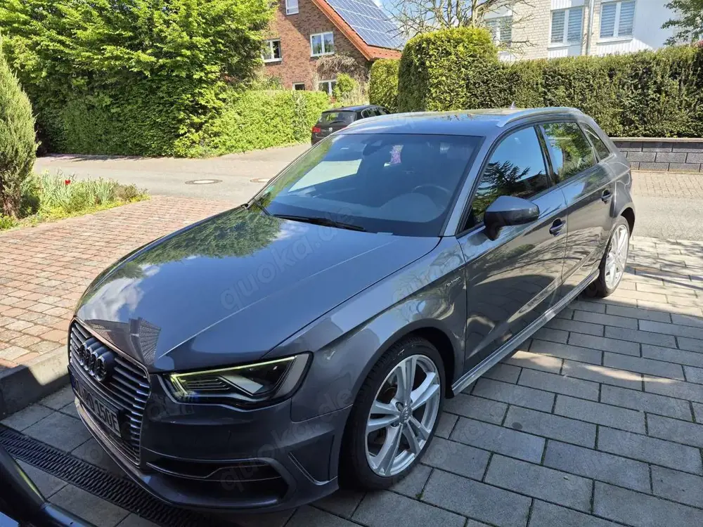 Audi A3 e-tron ambition, S-line