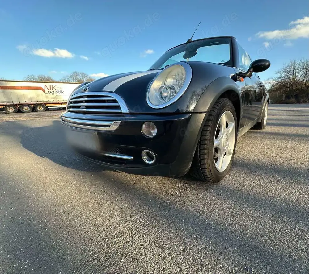 MINI Cooper Cabrio