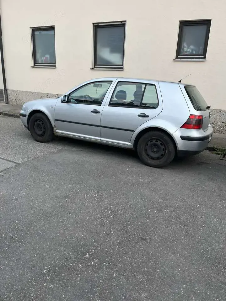 Volkswagen Golf 1.4