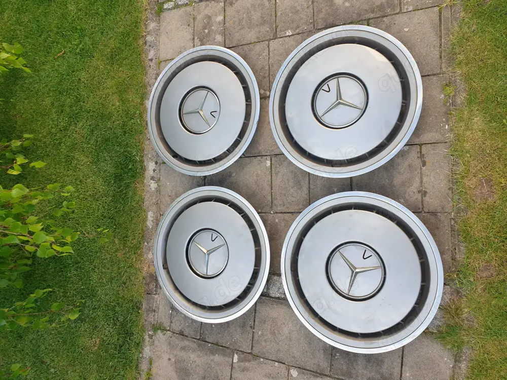 Gebrauchte Original Radkappen Mercedes W201   190 E in 15 Zoll