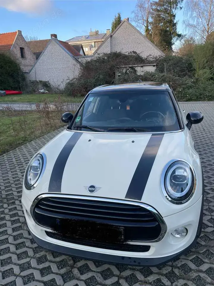 MINI Cooper Aut. Seven Chili