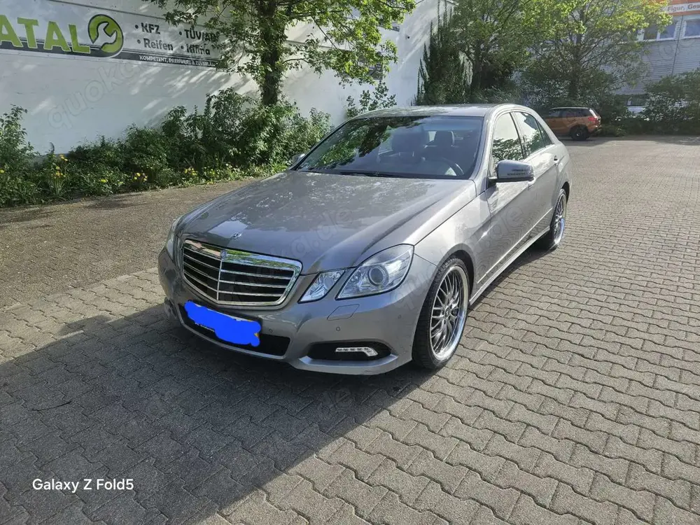 Mercedes-Benz E 350 E350 AMG VOLLAUSSTATTUNG NEU TÜV NEU WARTUNG