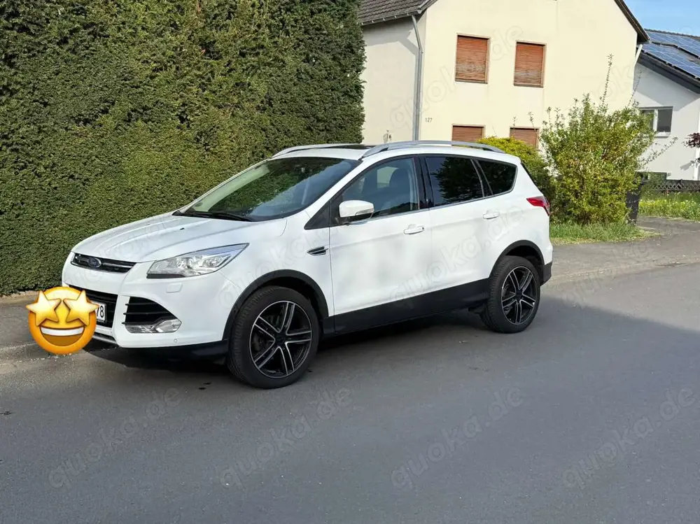 Ford Kuga Titanium 1,5 EcoBoost, SH, Panoramaschiebedach