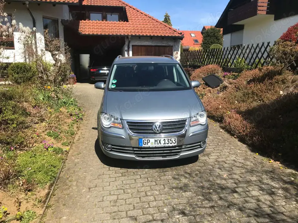 Volkswagen Touran Touran 2.0 TDI DPF DSG Trendline