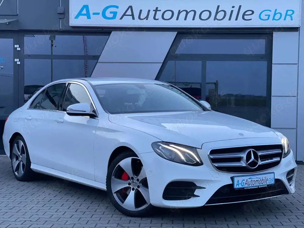 Mercedes-Benz E 200 Limousine/AMG-Line/Automatik/AHK/19"LM