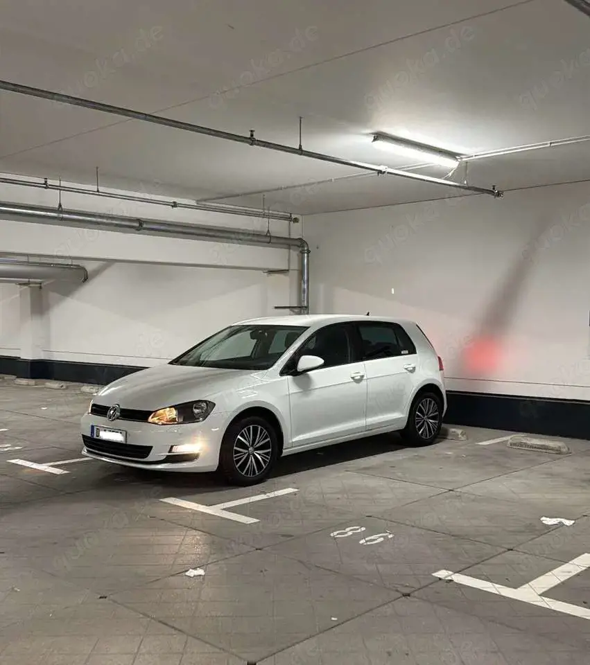 Volkswagen Golf 1.6 TDI BlueMotion Technology Allstar