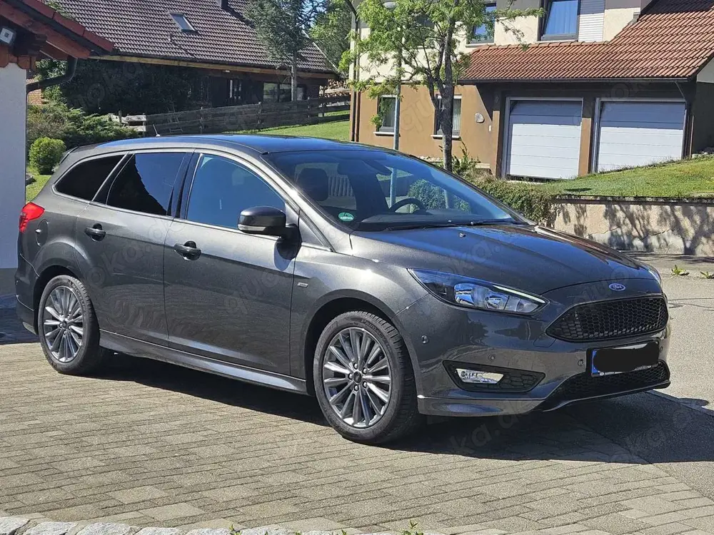 Ford Focus Focus Turnier 1.5 EcoBoost Start-Stopp-System ST-L