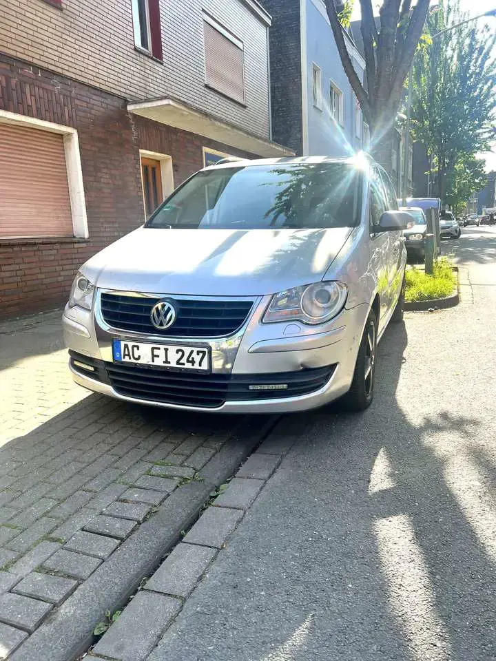 Volkswagen Touran 1.9TDI Traveller 105