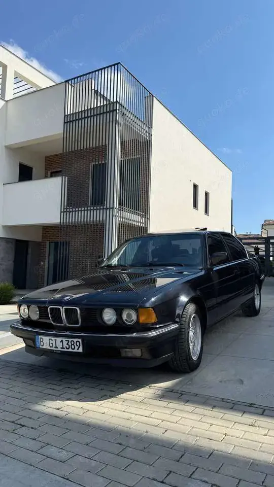 BMW 730 730i