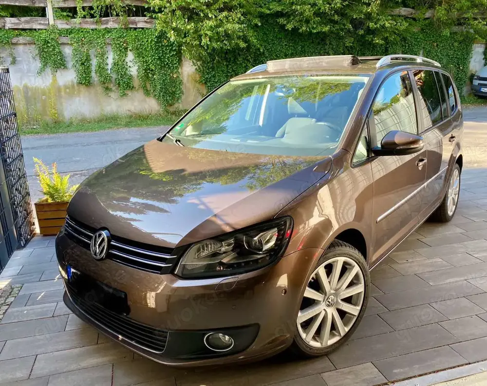 Volkswagen Touran 2.0 TDI DPF DSG Highline