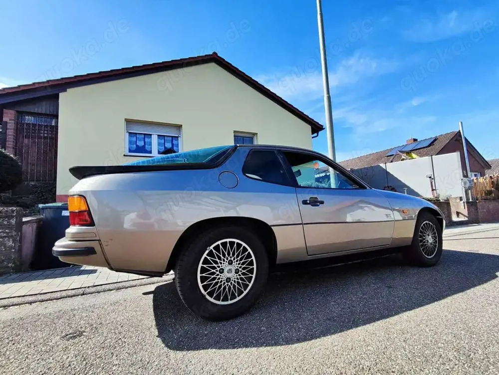 Porsche 924