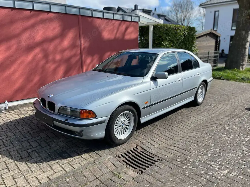 BMW 520 5er 520i