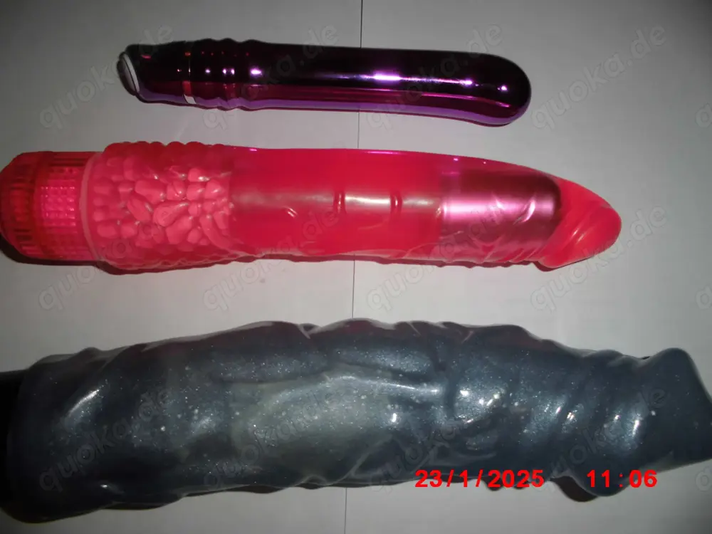 Einsame Frau möchtes du auch mal wieder Kuscheln Küssen genießen