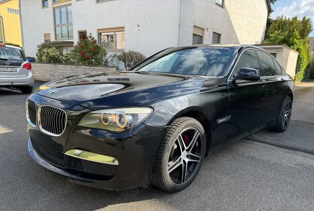 BMW 740 740d M Sport Paket 306 PS