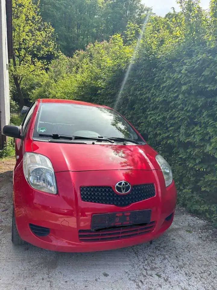 Toyota Yaris 1.0 VVT-i