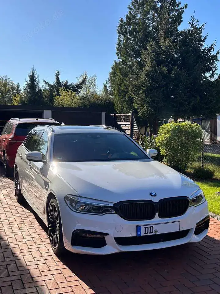 BMW 530 BMW 530i Touring M Sportpaket Adapt.FW ServiceIncl