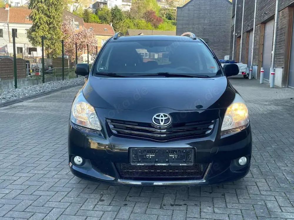 Toyota Corolla Corolla 2.0 D-4D Sol