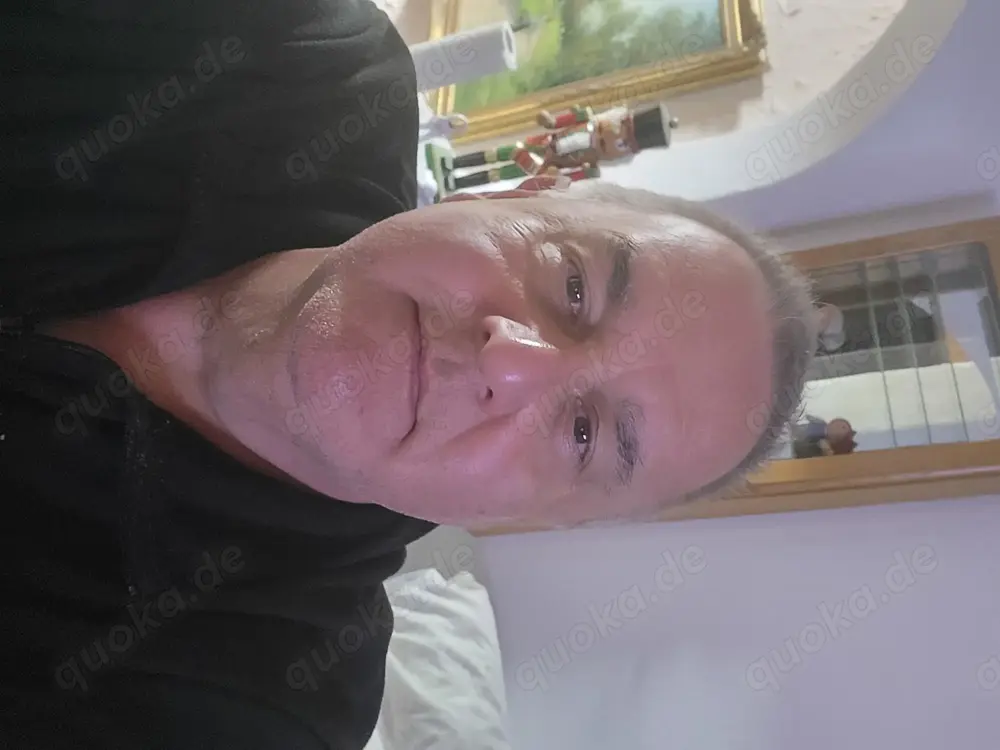 Suche junge aufgeschlossene Frau für gelegentliche Treffen 