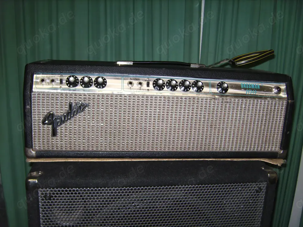 FENDER Bassman 100 Silverface 70s Verstärker mit Box