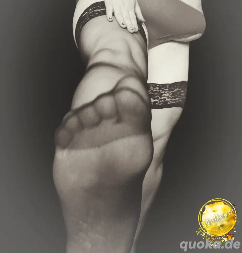 Fußfetisch - Fußdate - Fußmassage - Füße in Nylons - Fußduft - Füße verwöhnen