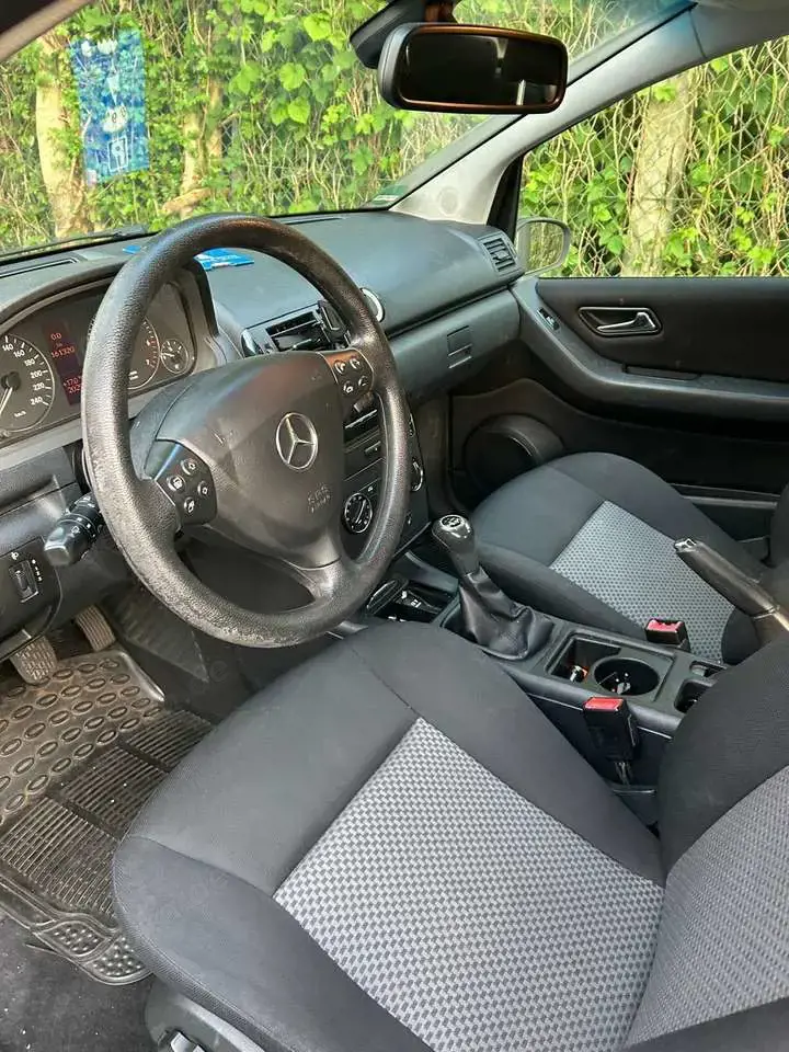 Mercedes-Benz A 150 A 150 (169.031)