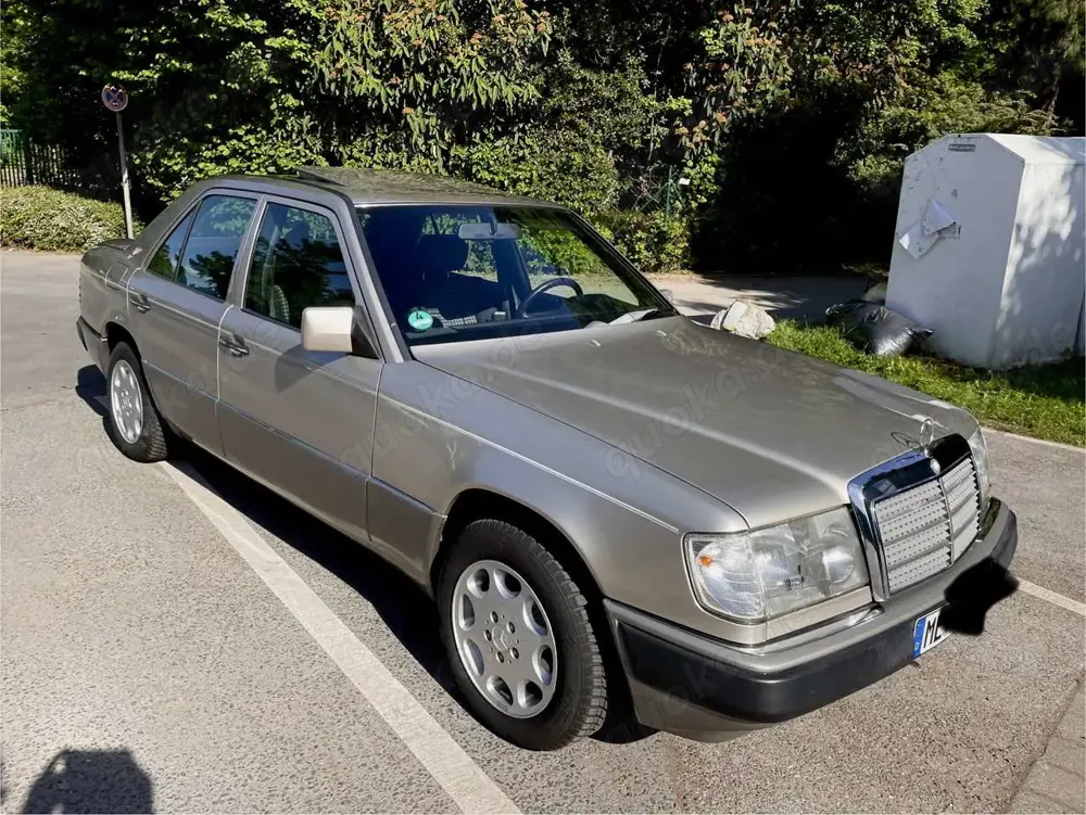 Mercedes-Benz E 200 Automatik eSSD Alufelgen Sportline ZV Servo