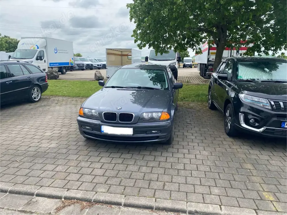 BMW 318 318i, E46, TÜV 09/26, 2. Hand