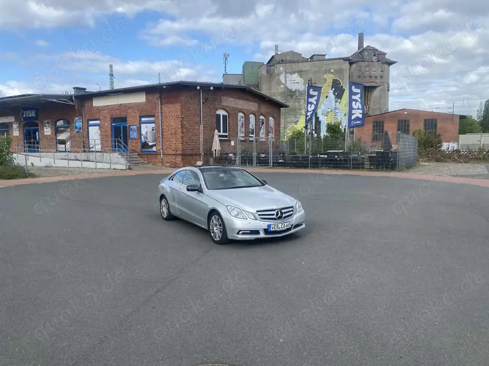 Mercedes-Benz E 350 CDI DPF Coupe BlueEFFICIENCY 7G-TRONIC Avantgarde