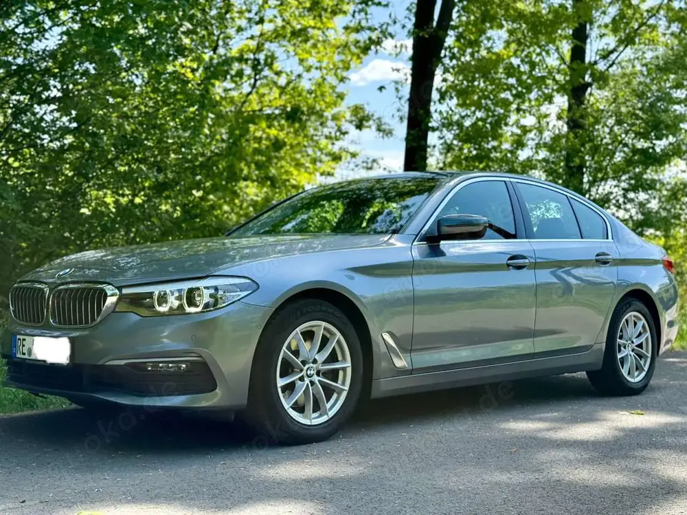 BMW 520 520i A Business Limousine