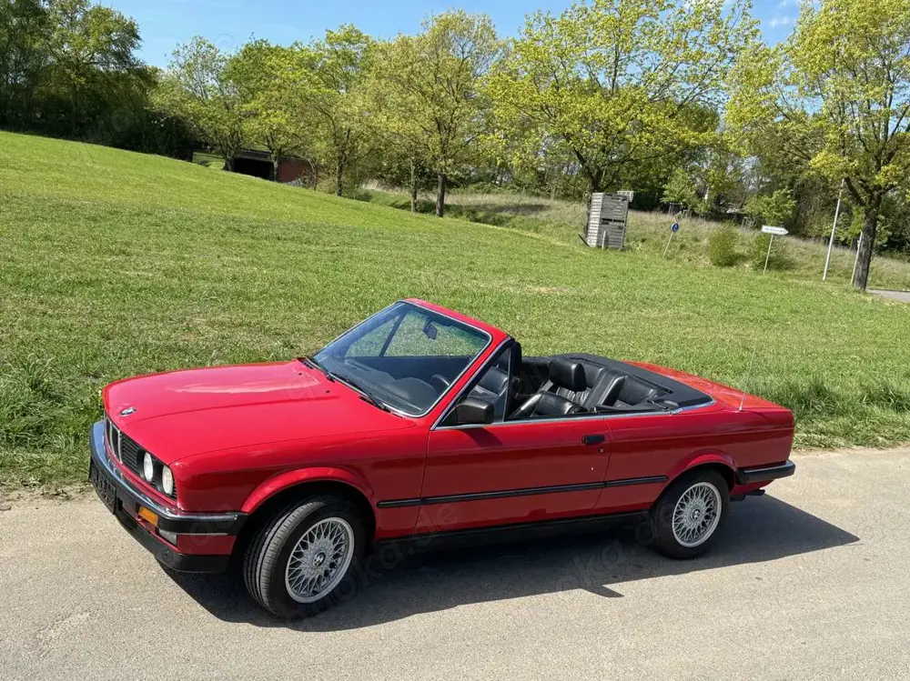 BMW 320 320i E30 Cabrio 6 Zylinder