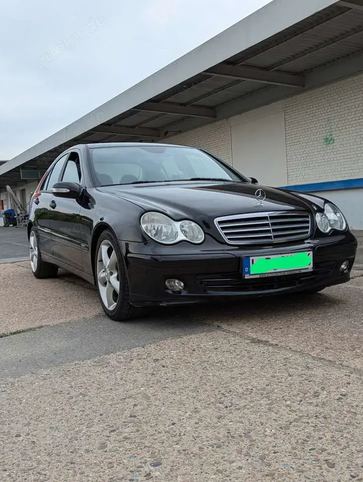 Mercedes-Benz 200