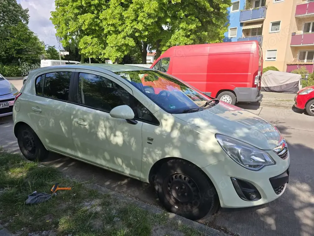 Opel Corsa 1.2 16V (ecoFLEX) Edition