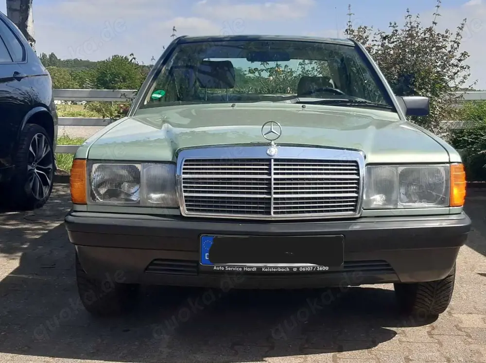 Mercedes-Benz 190 190 E