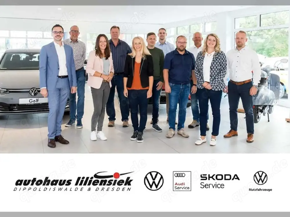 Volkswagen Passat Variant 2.0 TDI DSG Business *LED*PDC*Navi*