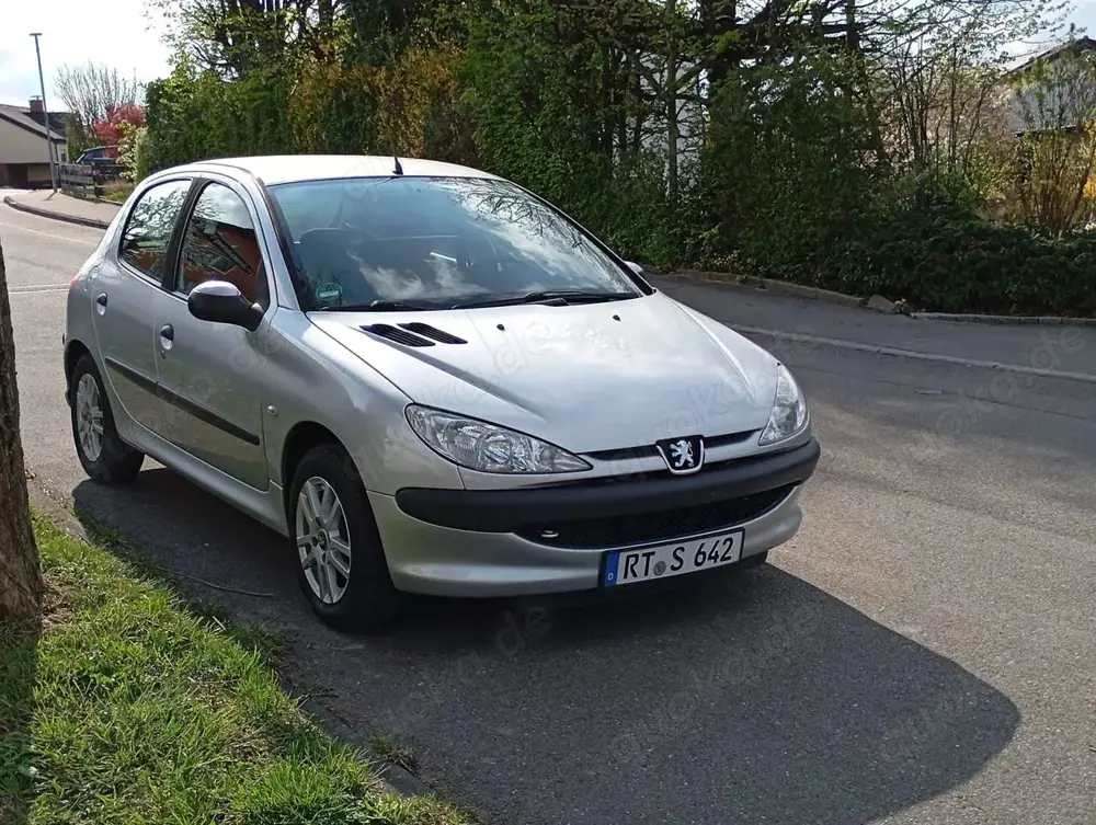 Peugeot 206 75 JBL