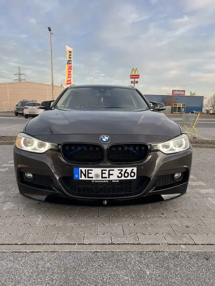 BMW 320 320d xDrive DPF Touring Aut.