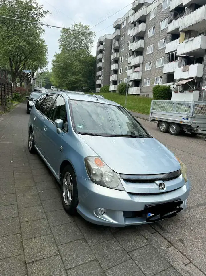 Honda Stream 1.7i ES