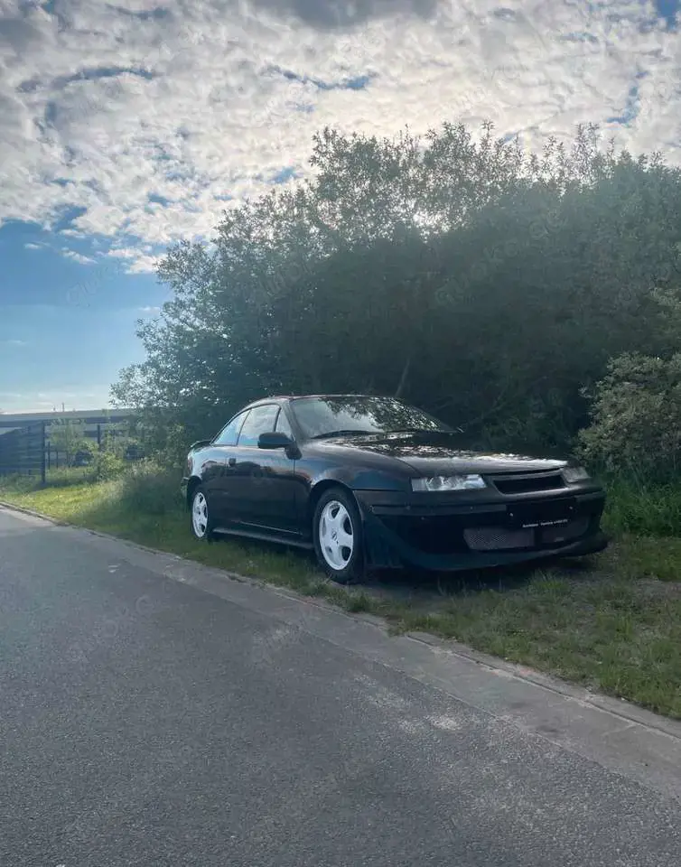 Opel Calibra coupe