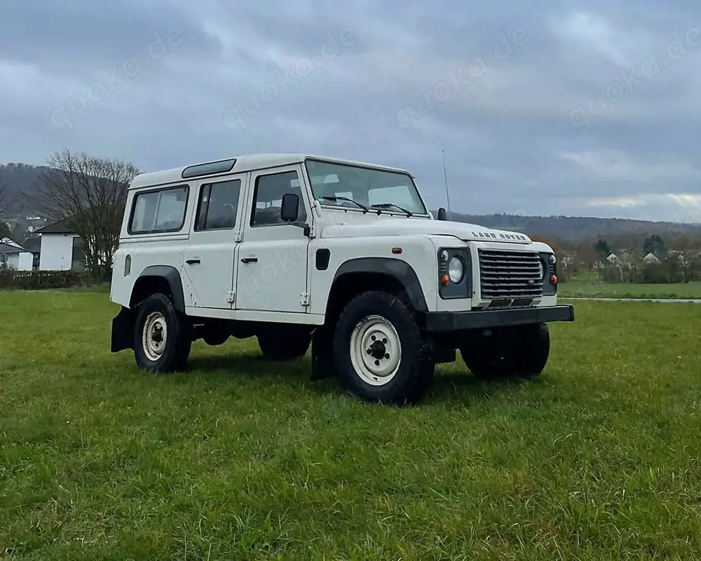 Land Rover Defender Defender 110 Station Wagon E