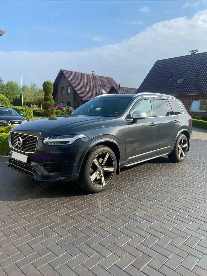 Volvo XC90 D5 AWD Geartronic RDesign