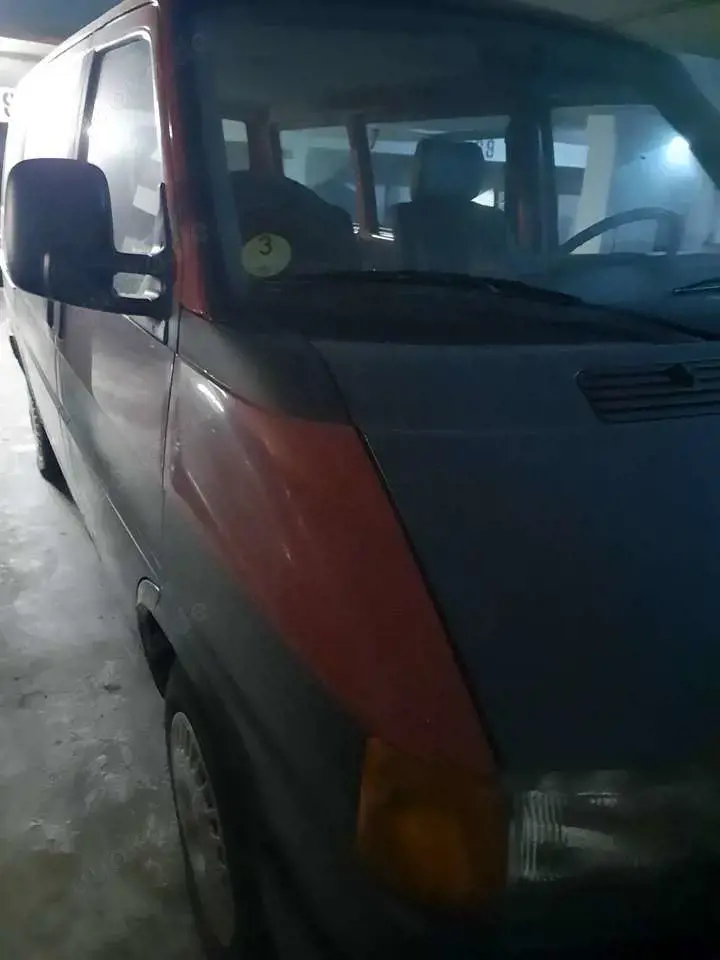 Volkswagen Bus CALIFORNIA