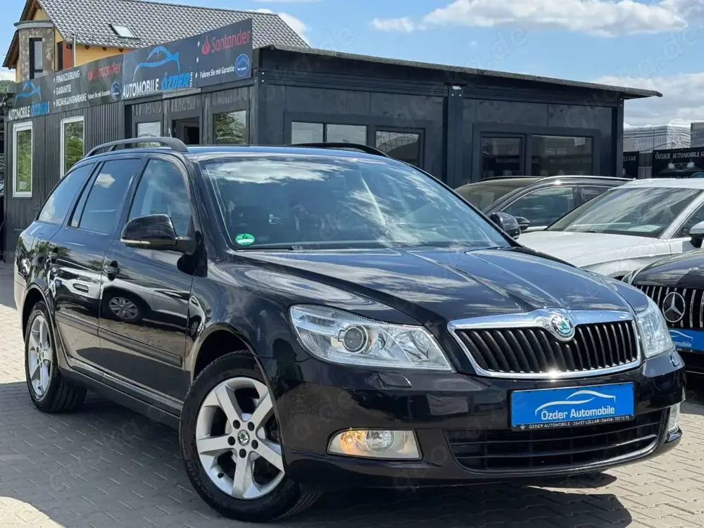 Skoda Octavia 2.0 TDI Combi Family+Finanzierung+