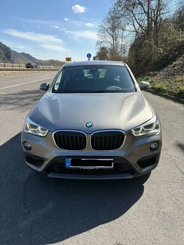 BMW X1 X1 xDrive20d Aut.Advantage Allrad TÜV neu