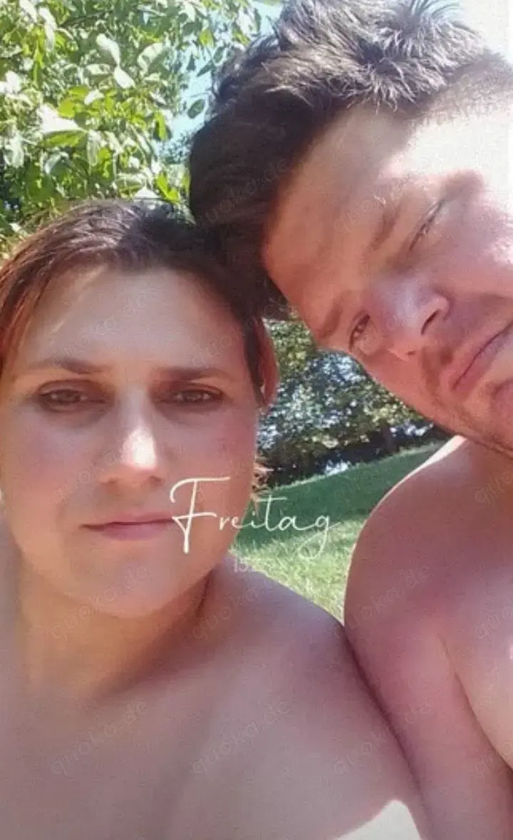  Molliges Paar sucht festes Paar für Freundschaft Plus