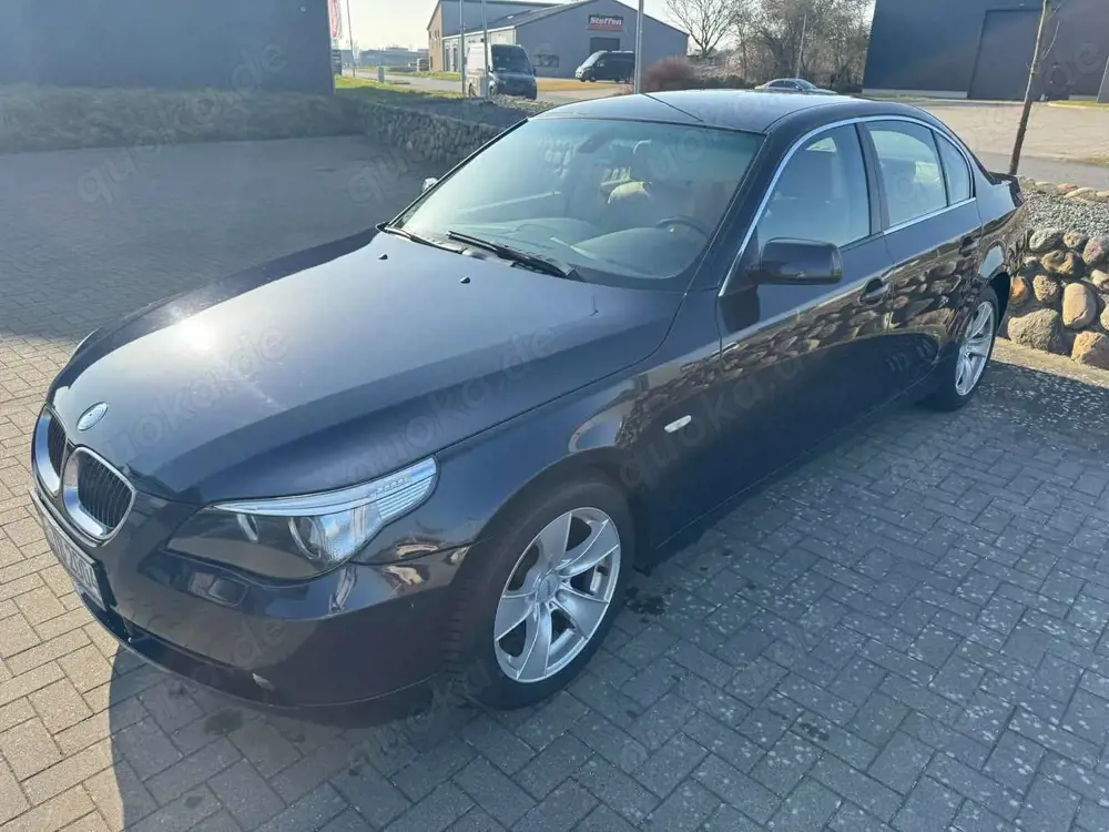 BMW 520 520i