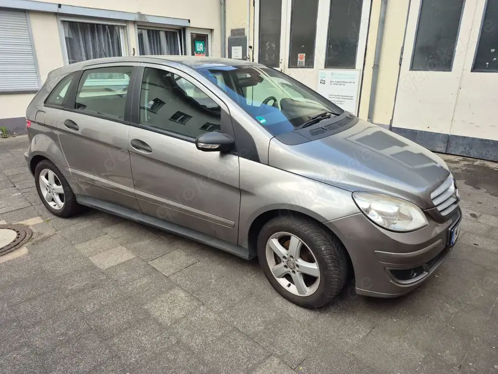 Mercedes-Benz B 150 B 150