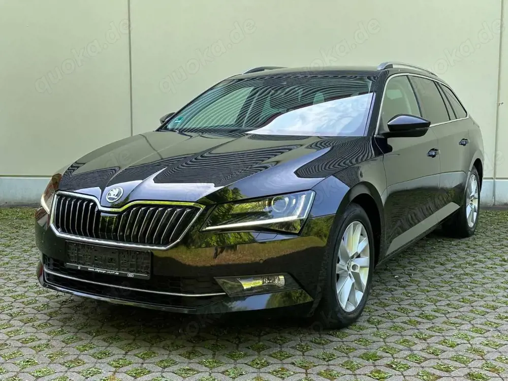 Skoda Superb Combi 2.0 | 4x4 | ACC | AHK | Zahnr.Neu |